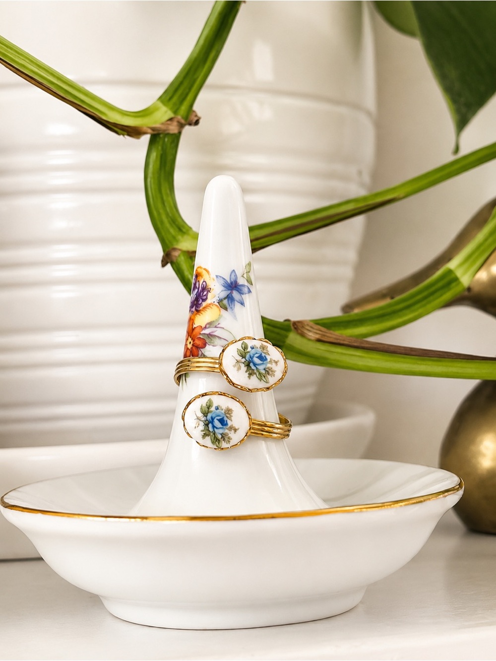 Gold Plated Vintage Porcelain Bypass Ring